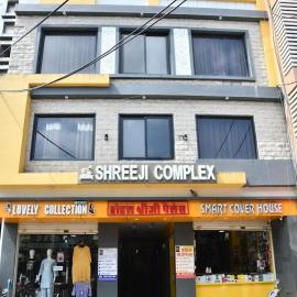 Hotel Shreeji Palace, hotel u gradu 'Ābu Road'