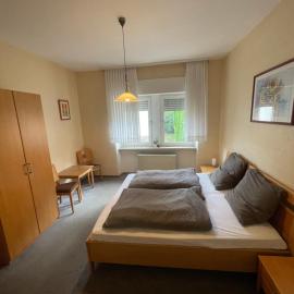 Zimmer Mosella, viešbutis mieste Enkirchas