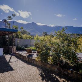 Serenity Cottage, hotel in Swellendam