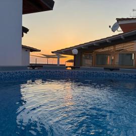 Villa Sunset Luxury, Hotel in Partinico