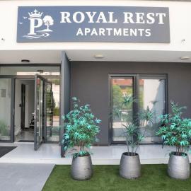 Royal Rest Apartments Karlovac-Luxury, Central Location & Free Parking, hotel a Karlovac