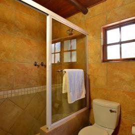 Mabalingwe Nature Reserve by MyResorts, hotel en Bela-Bela