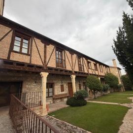 Hotel La Casona del Molinero by gaiarooms, Hotel in Turégano