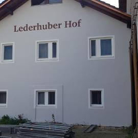Übernacht in Lederhub