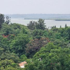 Yiganda Hotel, Bahir Dar、バハルダールのホテル