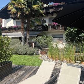 Pension Hauenstein, hotel en Lagundo