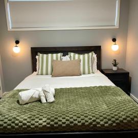 The Snug Suite، فندق في Cooranbong