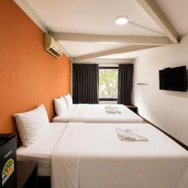 SaintLove Hotel