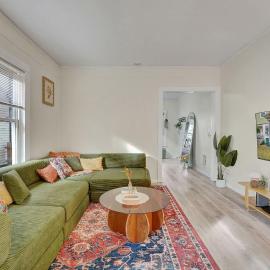Spacious 4BD, 2BR Home Near Major Hospitals