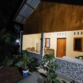 Tetebatu Clove Garden Homestay