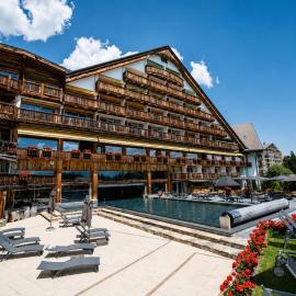 Studio with a swimming pool in Crans-Montana