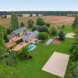 So Villa La Messagerie 49 - Piscine chauffee - Basket - 2h de Nantes - 36p