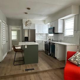 Cozy Modern and Quiet Home 2BR