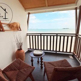 PD Full Seaview Water Chalet with Private Bathtub, hotel in Port Dickson