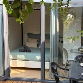 Jardin Secret Segré studio climatisé terrasse