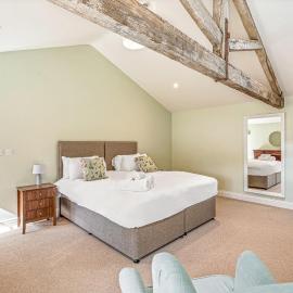 Loft 2 - One bedroom house with parking, hotel in Nuneham Courtenay