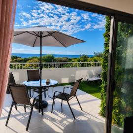 Sea View Penthouse 3 Min Walk to Beach