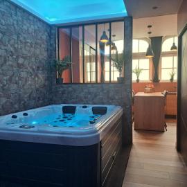 Ospaloft Arras, SPA et Loft à Arras, hótel í Arras