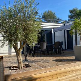 Chalet contemporain tout confort - 5 personnes-Rocbaron, hotel a Rocbaron