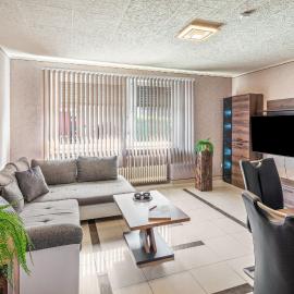 Land Leben Wohnung 1، فندق في إركلنتس