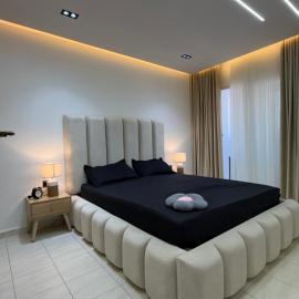 Panoramic View Designer Apartment