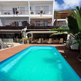 Opus One Guest House, hotel en Faro
