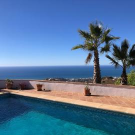 Casa Vista al Mar, Hotel in Sayalonga