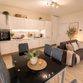 MB&B Relax Apartment - Peschiera del Garda 2, Hotel in Cavalcaselle