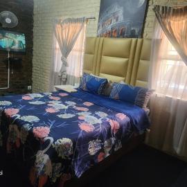 92 Howard Square Guest House Benoni