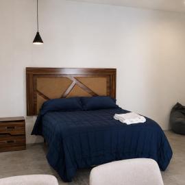 Suite privada con alberca - Cama Queen, hotel in El Centenario
