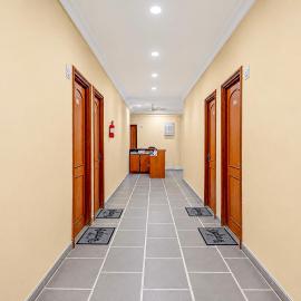 SPOT ON Hotel Silver Spoon, ξενοδοχείο σε Dhule