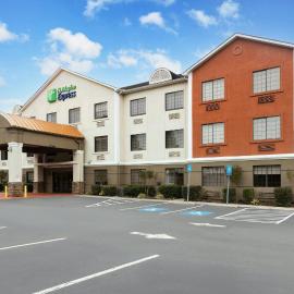 Holiday Inn Express & Suites Acworth - Kennesaw Northwest by IHG, Hotel in Acworth