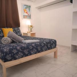 Apt para 2, WiFi, Parking,10 min aeropuerto