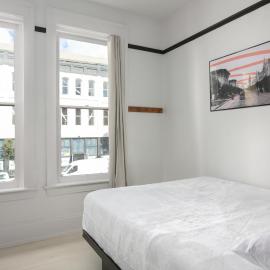 Central Gaslamp suite Queen Bed and WiFi