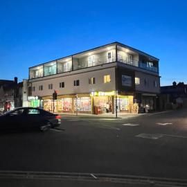 Apartment 3 by SJP - Central Kettering - Near Station - Sleeps 3