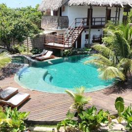 Bali Atins, hotel u gradu 'Atins'