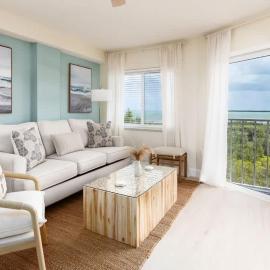 Unbeatable Views from Lux Oceanfront End Suite – hotel w mieście Tavernier