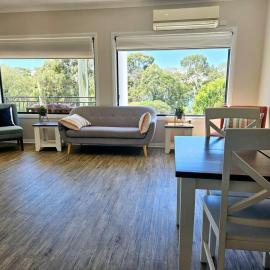 Lake View Villa 2، فندق في Lake Hume