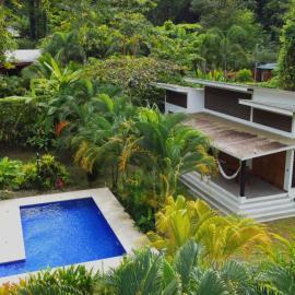 Tres Lodge Villa - Shared Pool - Natural Setting, hotel in Cocles