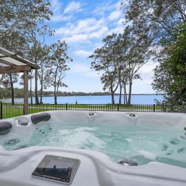 Stillwater Lakehouse - Waterfront with Spa