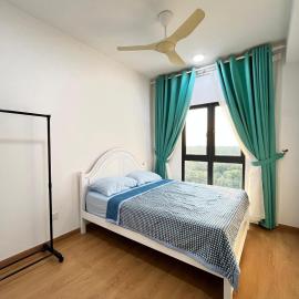 Cove Vista Homestay - Free Wifi, Netflix, Nearby SplashMania and KLIA, hotel a Banting