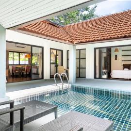 Homey 3Br Villa Private Pool & Walk to Beach