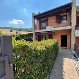 Nice villa with pool and garden