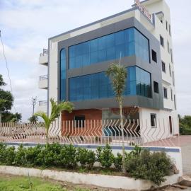 Jayesh Lodging, hotel en Malthan
