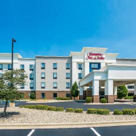 Hampton Inn and Suites Peru, hotel sa Peru