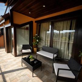 Medius Park Apartment, hotel a Sandanski