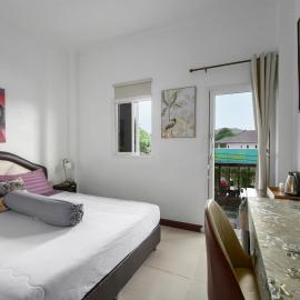 Passion Nai Harn Guesthouse