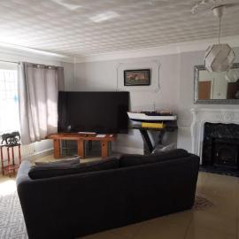 2 Bedroom apartment within 25 minutes of Chester, hotel in Connahs Quay