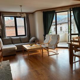 Honey Apartment - Spacious 2-Bedroom in Chepelare