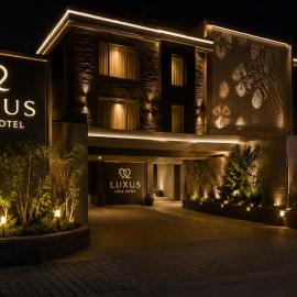 Luxus love